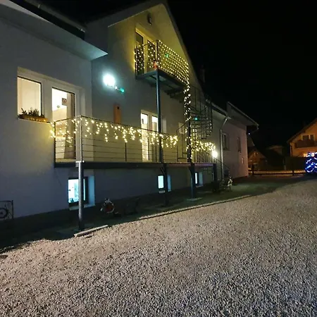 Miluska Apartment