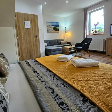 Miluska Apartment Besenova