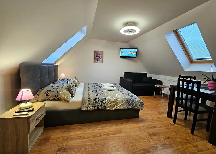 Apartment Miluska Besenova